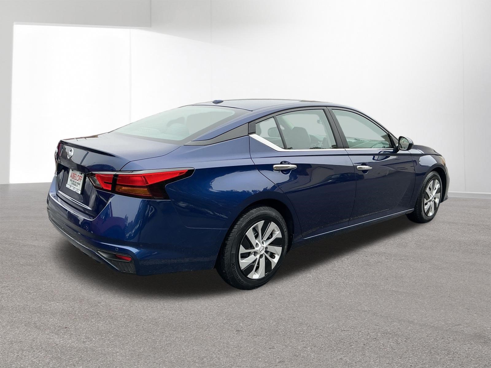 Used 2020 Nissan Altima 2.5 S w/ Driver Assist Package FWD image 3