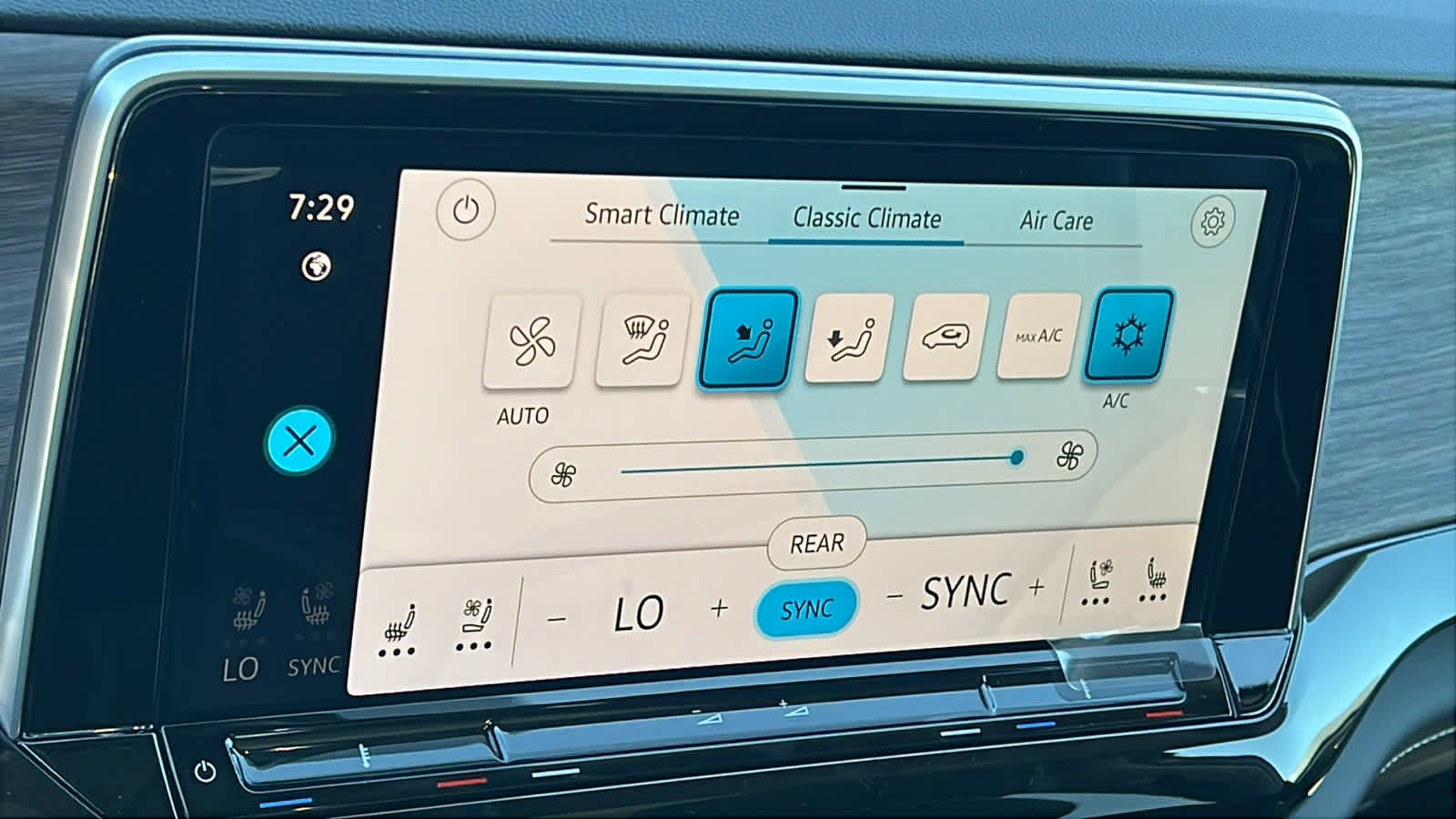 New 2026 Volkswagen Atlas SEL Premium R-Line image 14