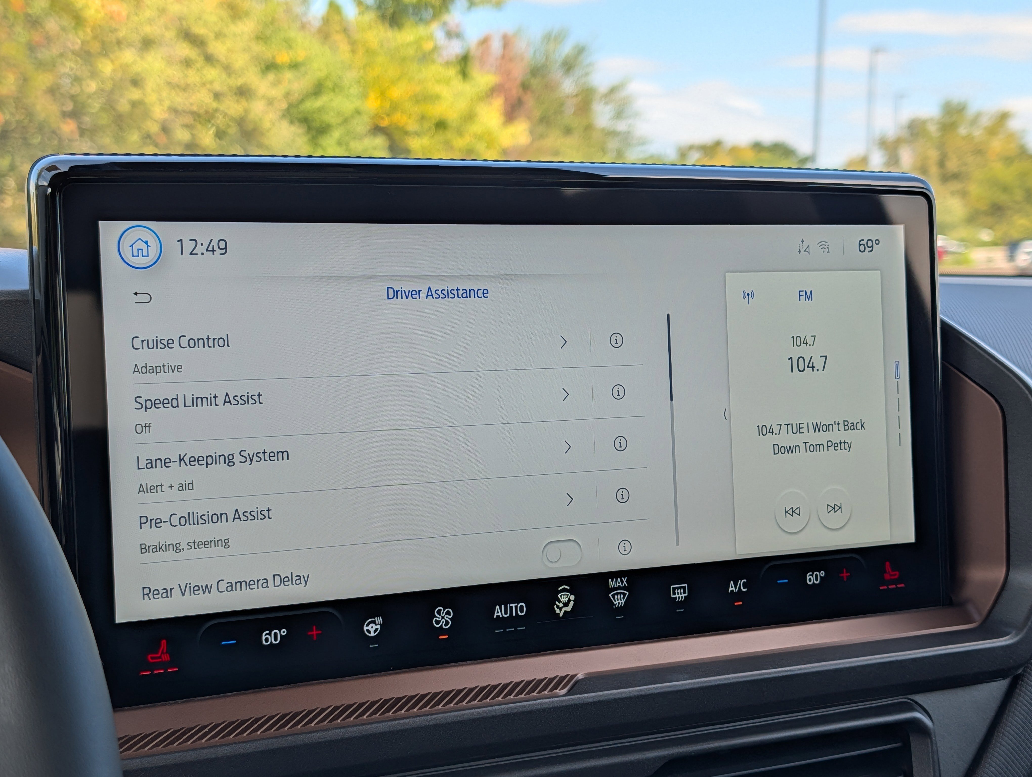 New 2025 Ford Bronco Sport Outer Banks w/ Outer Banks Tech Package+ AWD/4WD image 20