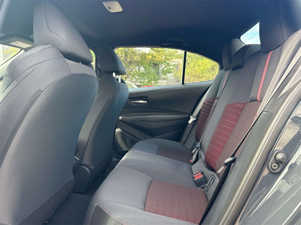 Used 2025 Toyota Corolla SE image 21