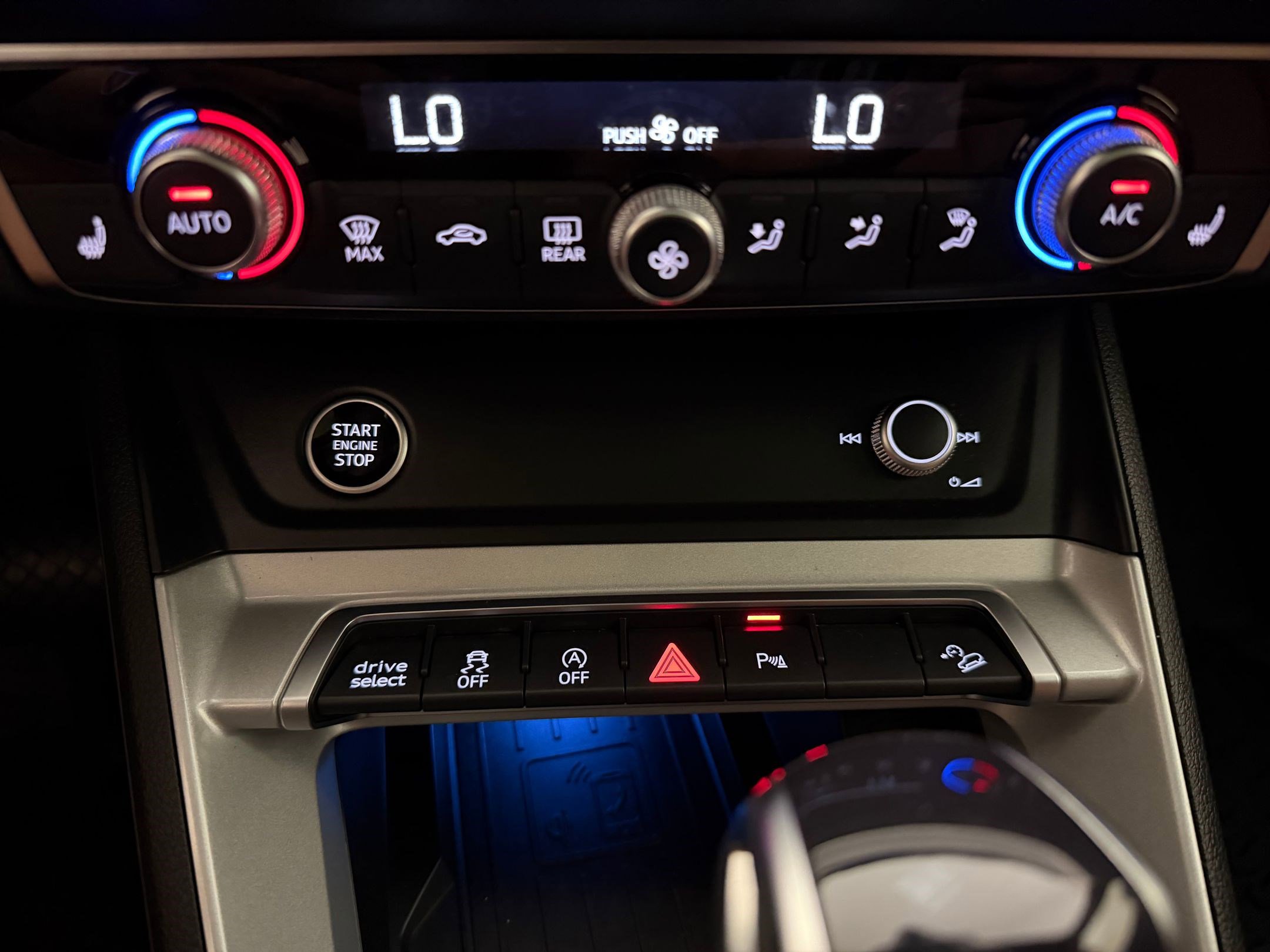 Certified 2023 Audi Q3 2.0T Premium Plus w/ Premium Plus Package AWD/4WD image 20