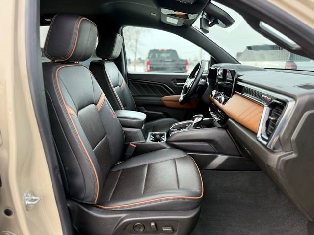 Used 2023 GMC Canyon AT4 w/ AT4 Premium Package image 19