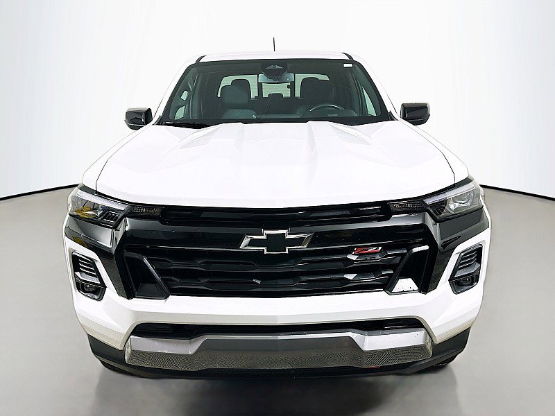 Used 2023 Chevrolet Colorado Z71 w/ Z71 Convenience Package 2 image 2