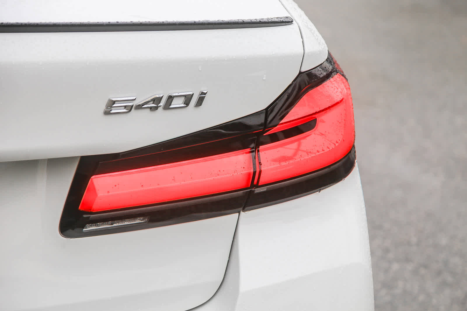 Certified 2023 BMW 540i w/ M Sport Package image 7