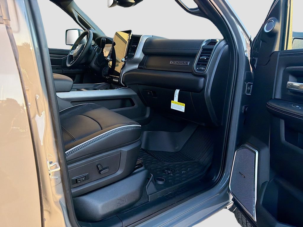 New 2026 RAM 3500 Laramie AWD/4WD image 13