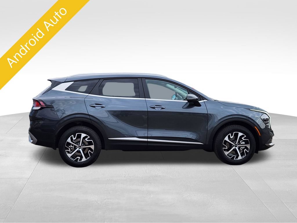 Certified 2025 Kia Sportage EX AWD/4WD image 4