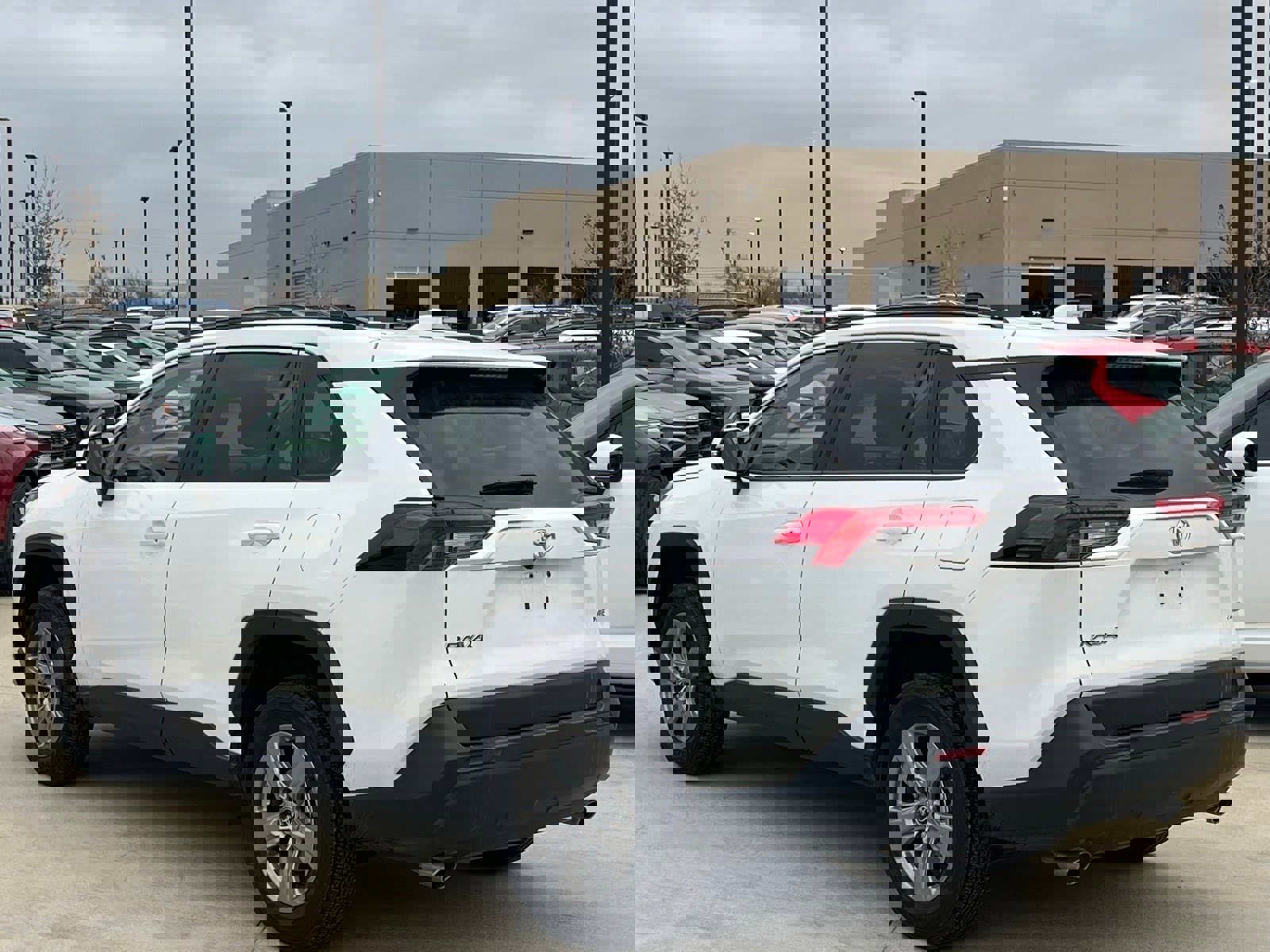 Used 2025 Toyota RAV4 XLE image 10