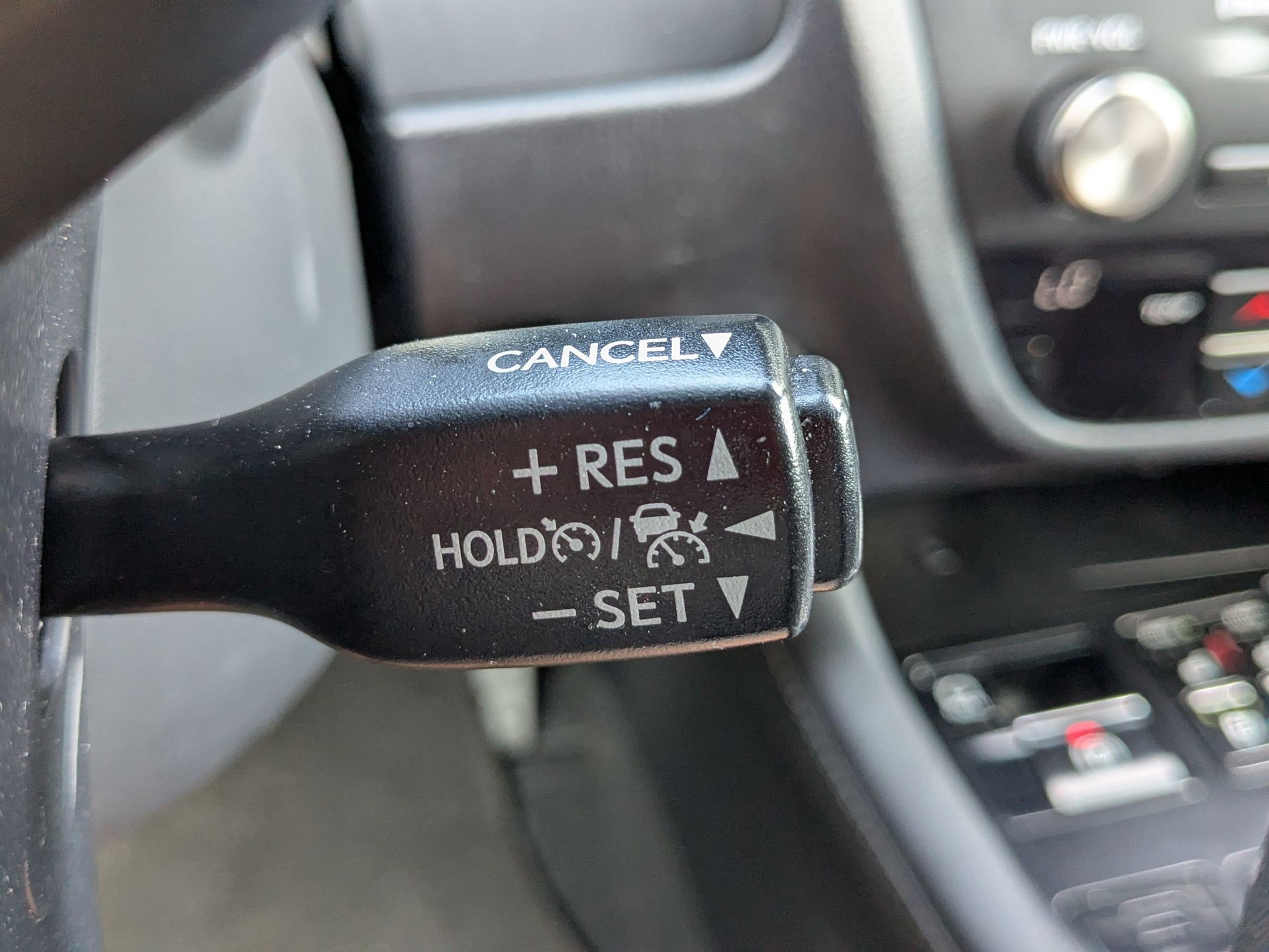 Used 2022 Lexus RX 450h F Sport w/ Cold Area Package (CT) AWD/4WD image 21
