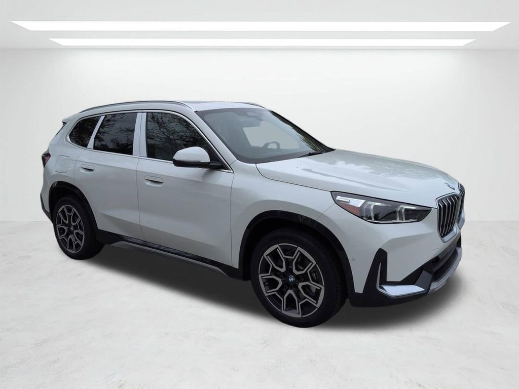 New 2026 BMW X1 xDrive28i w/ Convenience Package image 2