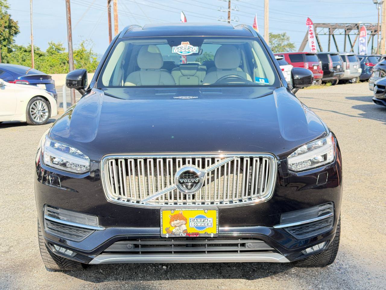 Used 2016 Volvo XC90 T6 Inscription w/ Vision Package AWD/4WD image 10