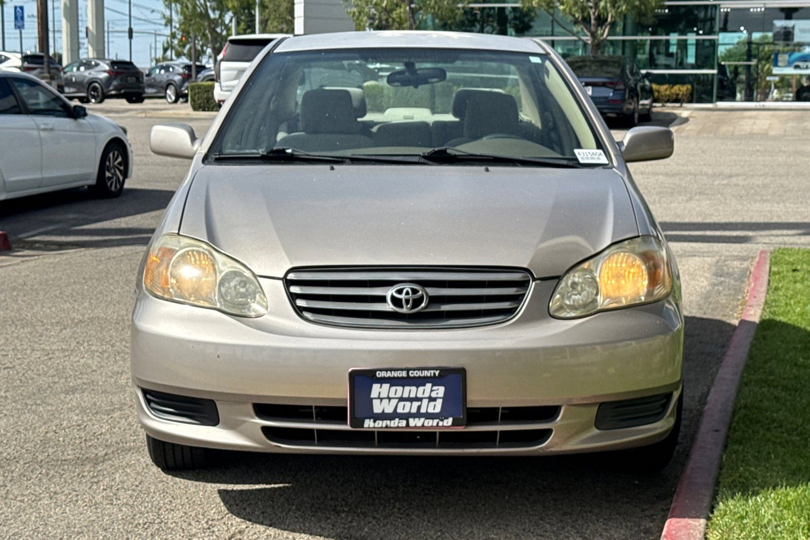 Used 2003 Toyota Corolla LE FWD image 3