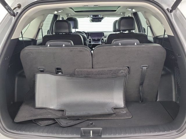 Used 2023 Kia Sorento SX AWD/4WD image 11