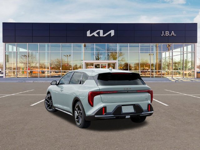 New 2026 Kia K4 GT-Line Turbo FWD image 4