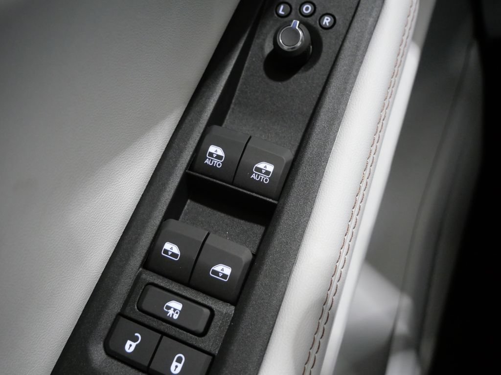 New 2026 Jeep Cherokee Limited AWD/4WD image 14