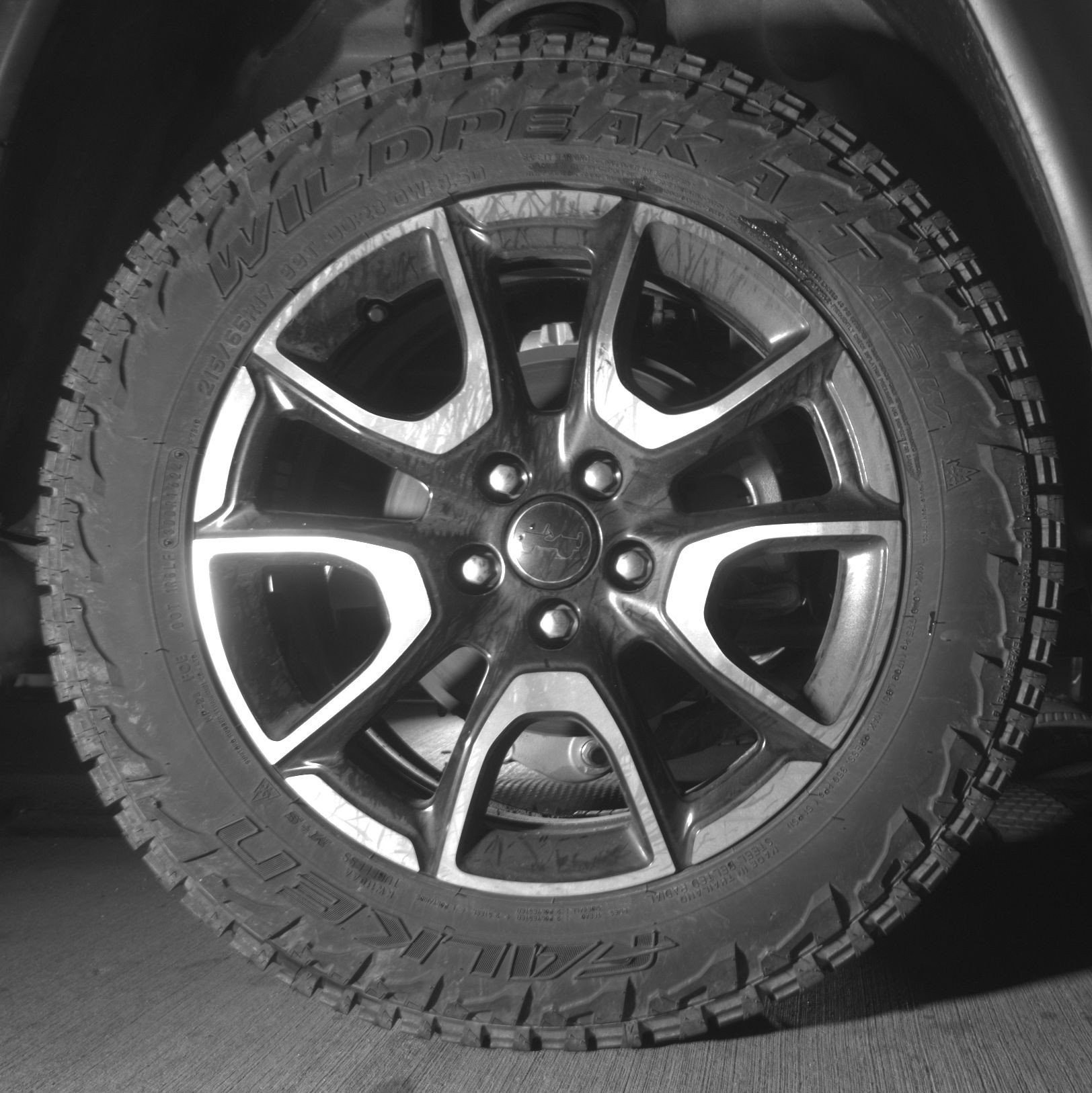 Used 2025 Jeep Compass Trailhawk AWD/4WD image 15