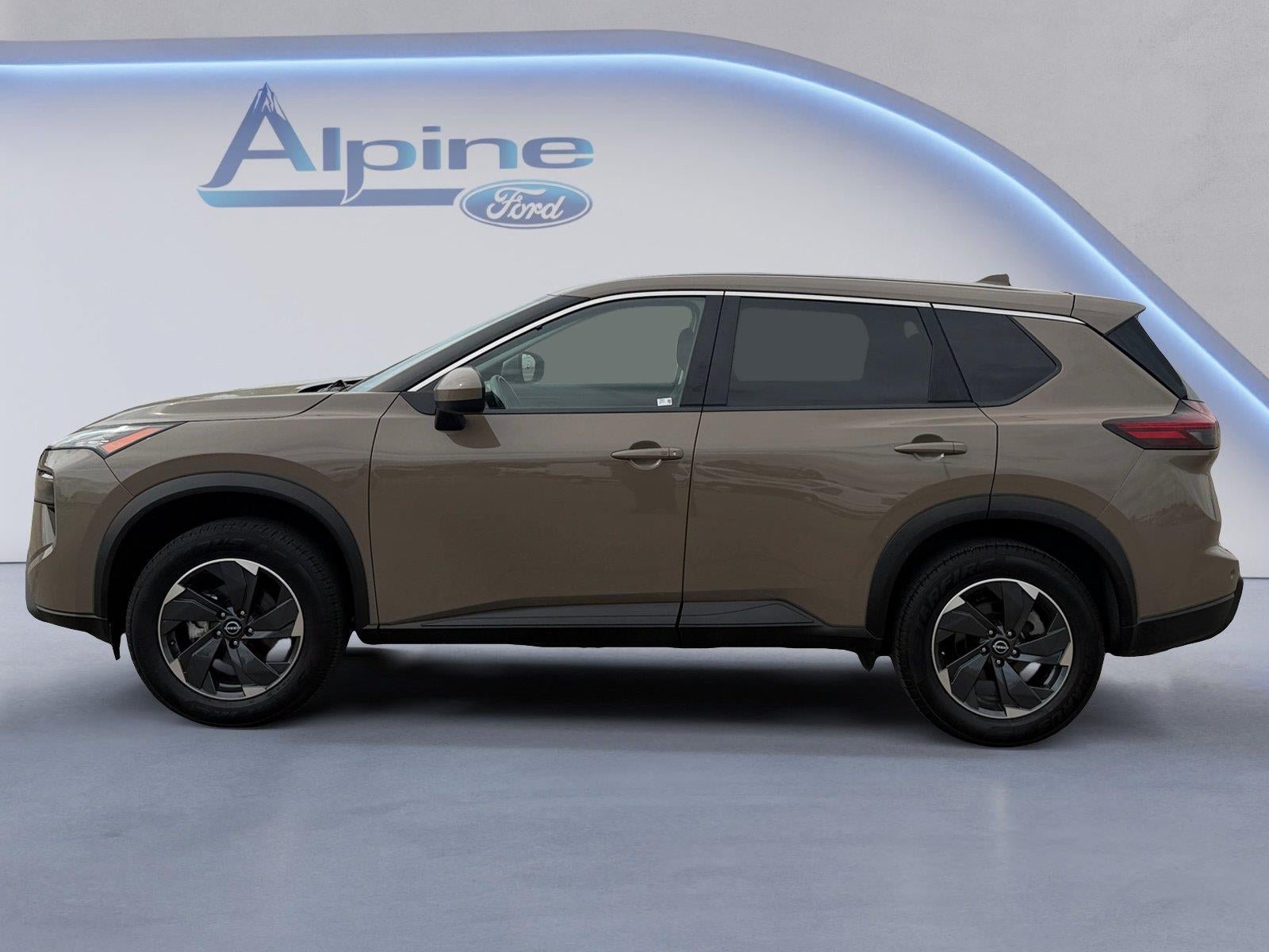 Used 2025 Nissan Rogue SV AWD/4WD image 2