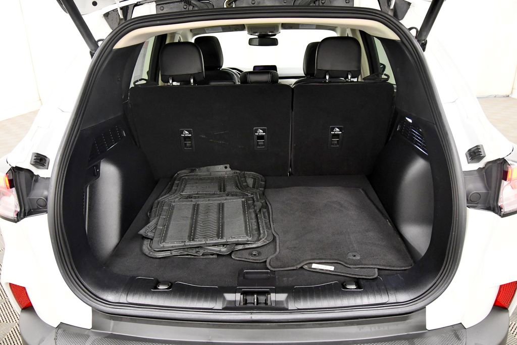 Used 2020 Ford Escape Titanium w/ Titanium Premium Package 2.0 image 7