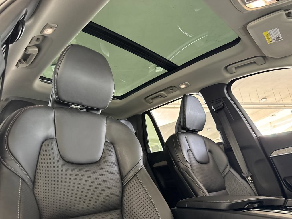 Certified 2024 Volvo XC90 T8 Ultimate w/ Protection Package Premier AWD/4WD image 17
