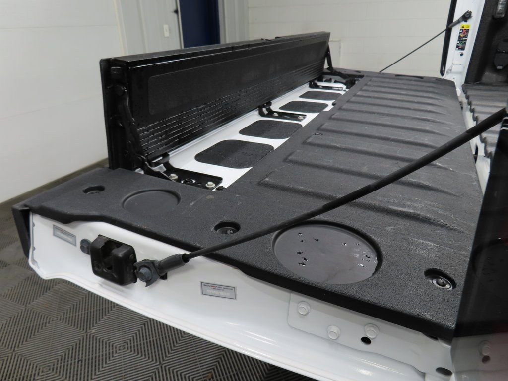 Used 2025 GMC Sierra 3500 AT4 w/ AT4 Premium Plus Package image 44