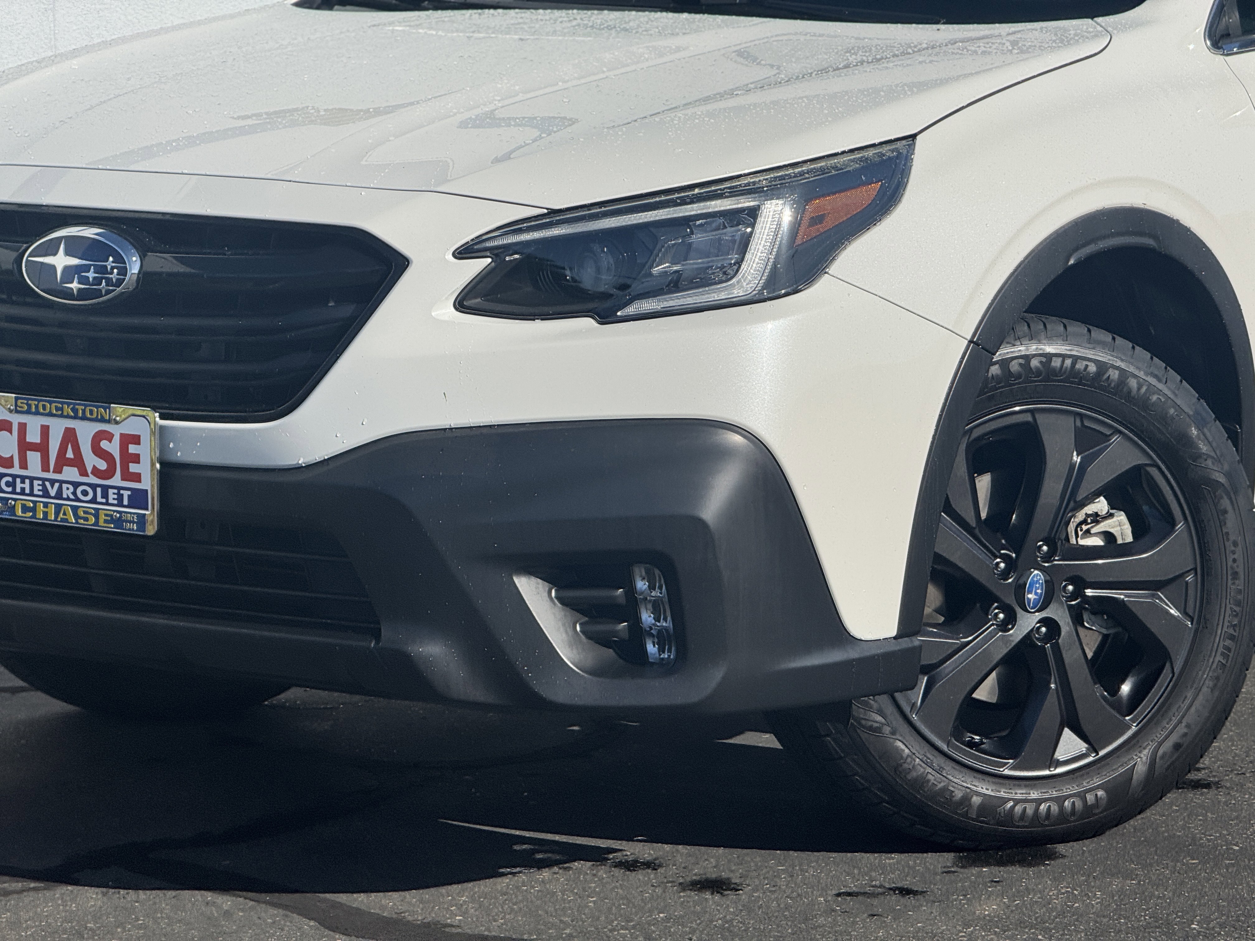 Used 2020 Subaru Outback Onyx Edition XT AWD/4WD image 3