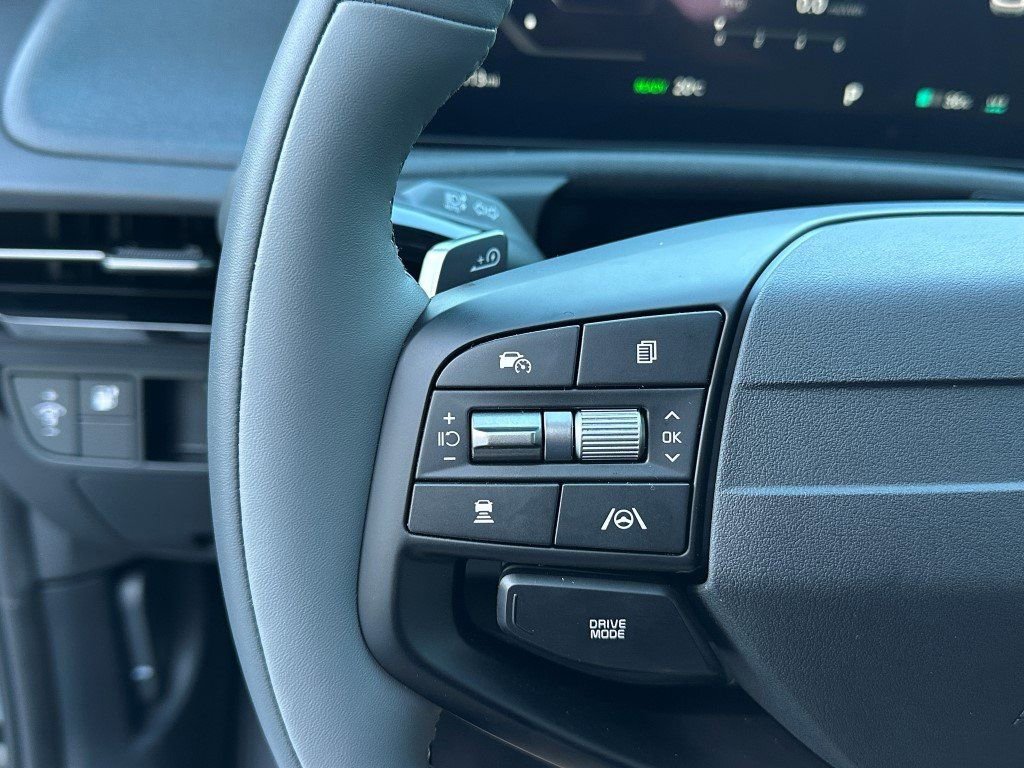 New 2025 Kia EV6 Light w/ Light LR Technology Package image 17