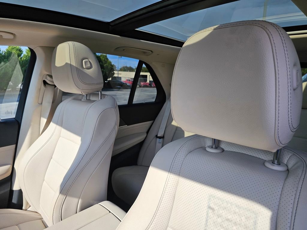 Used 2022 Mercedes-Benz GLE 350 image 17