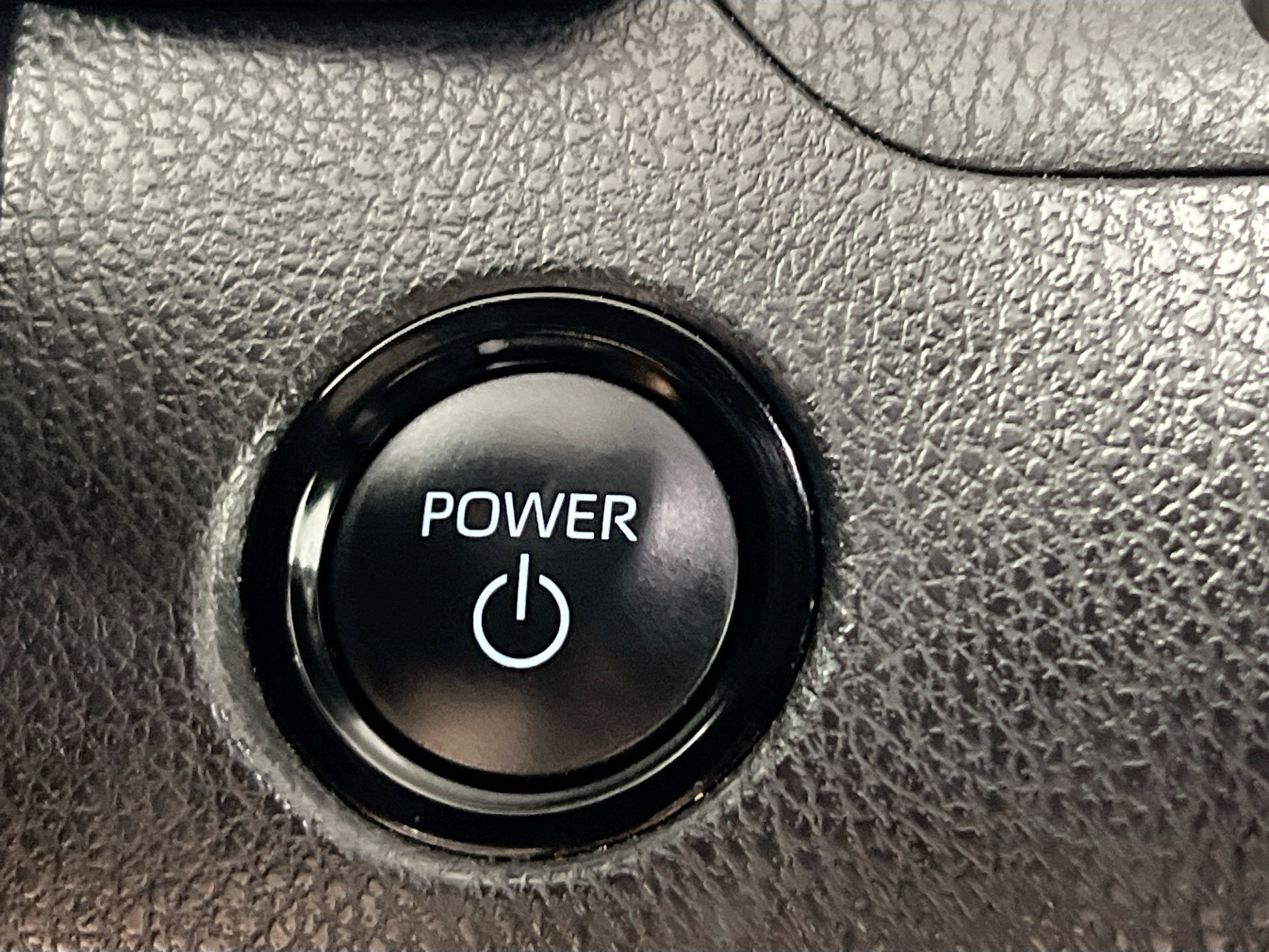 Used 2025 Toyota Camry SE w/ Convenience Package FWD image 22