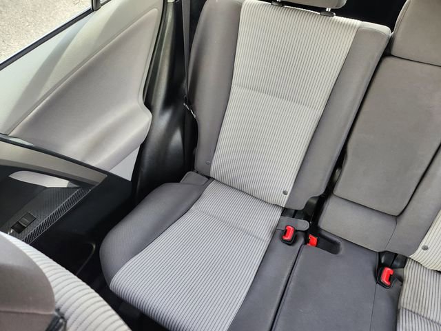 Used 2013 Toyota RAV4 LE image 14