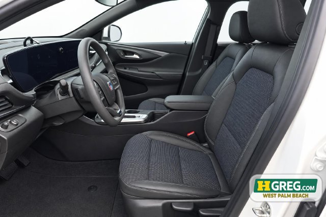 Used 2025 Buick Envista Preferred FWD image 10