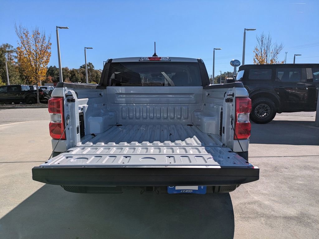 New 2025 Ford Maverick XLT w/ XLT Luxury Package image 12
