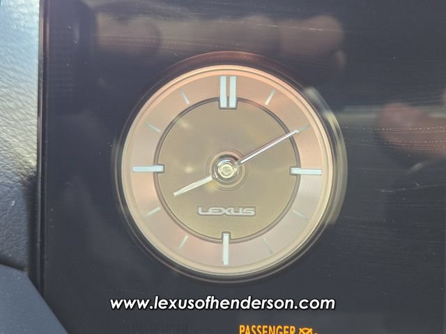 Certified 2022 Lexus ES 300h w/ Accessory Package FWD image 32
