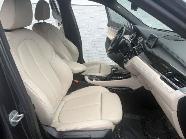 Used 2019 BMW X2 xDrive28i w/ Convenience Package AWD/4WD image 11