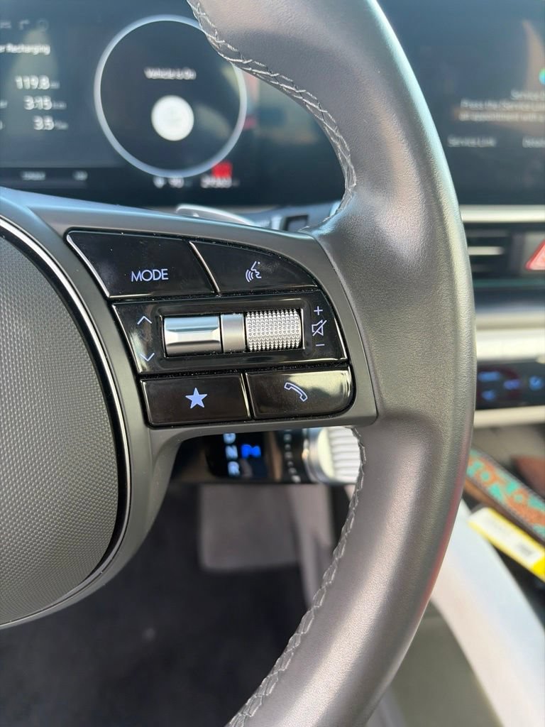 Used 2023 Hyundai Ioniq 6 SEL AWD/4WD image 14