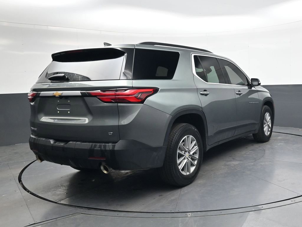 Used 2022 Chevrolet Traverse LT image 4