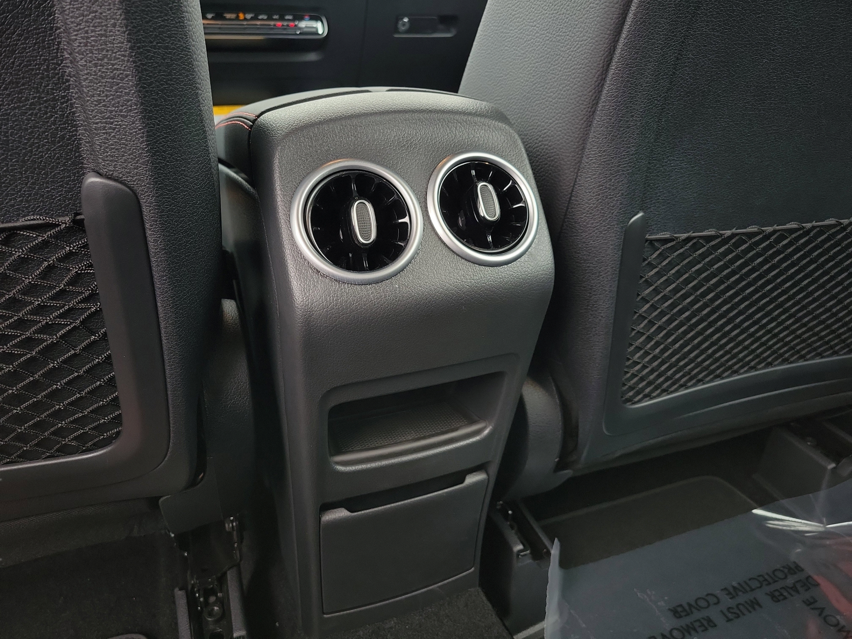 Certified 2026 Mercedes-Benz GLB 35 AMG 4MATIC image 9