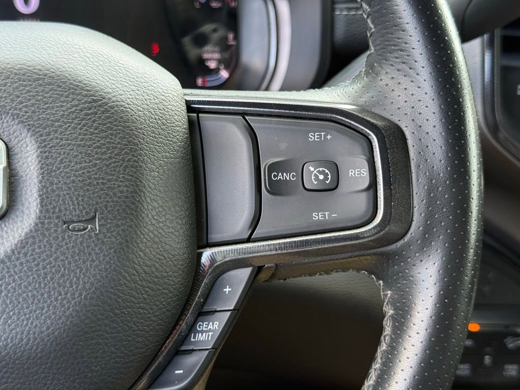 Used 2024 RAM 2500 Rebel image 32