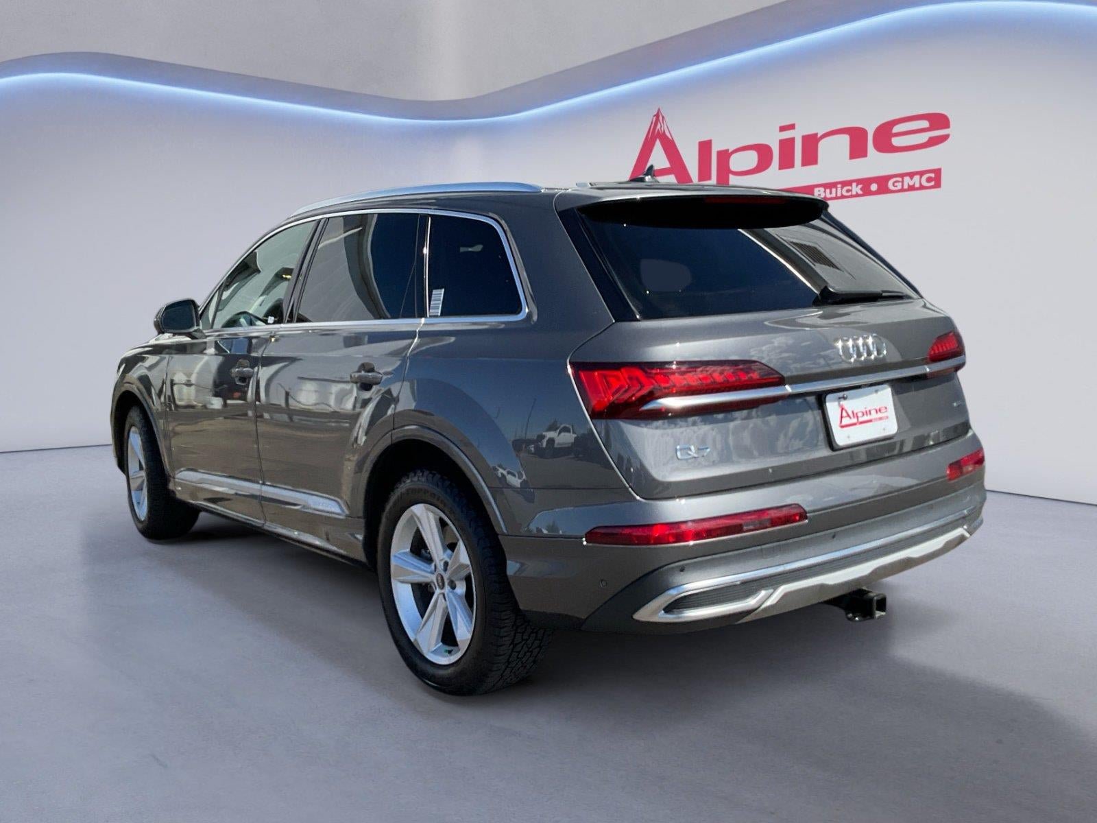 Used 2022 Audi Q7 2.0T Premium Plus w/ Premium Plus Package AWD/4WD image 3