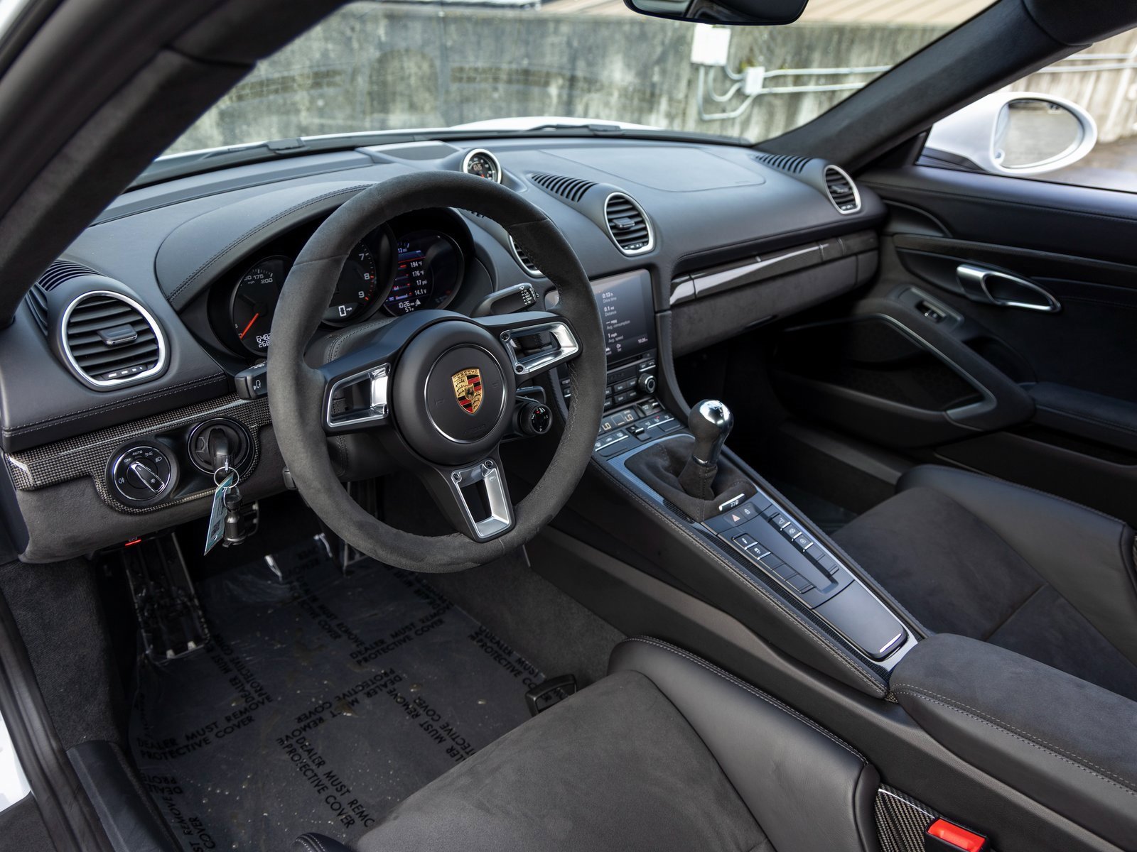 Certified 2024 Porsche 718 Cayman GT4 image 4