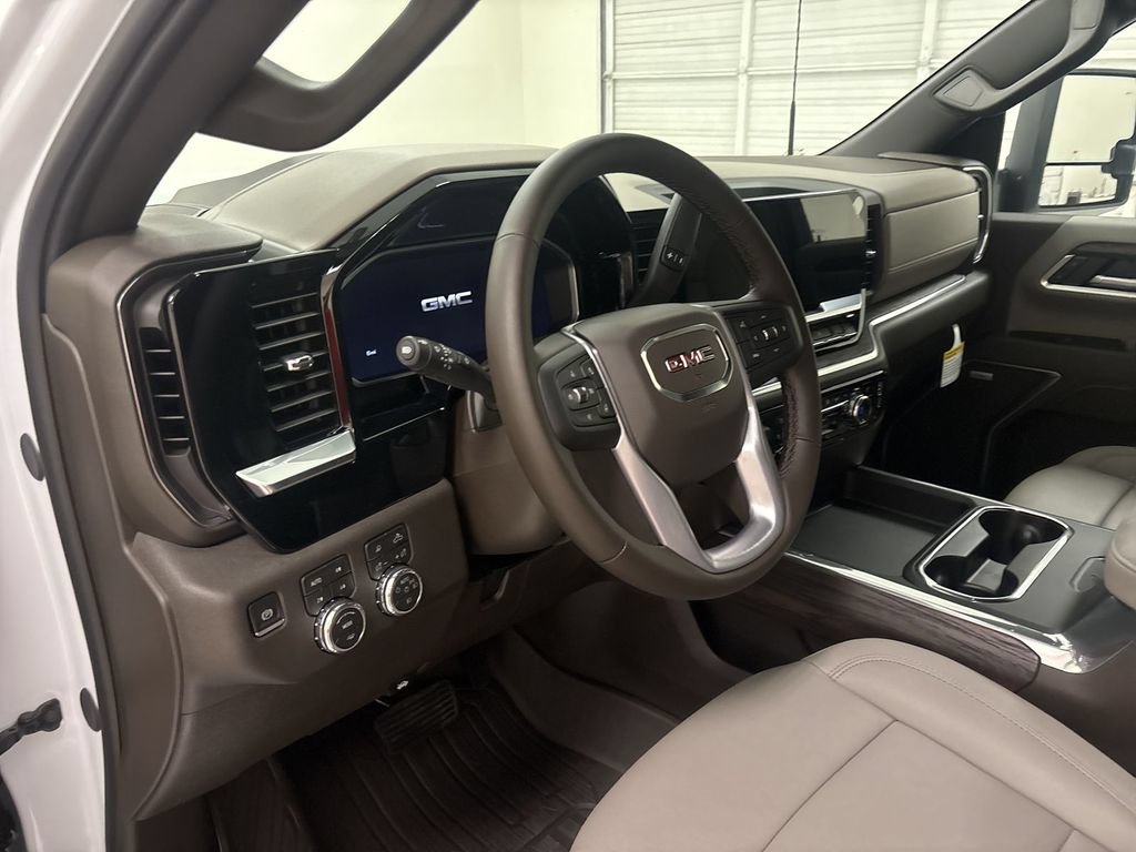 New 2026 GMC Sierra 3500 SLT w/ SLT Convenience Package AWD/4WD image 10