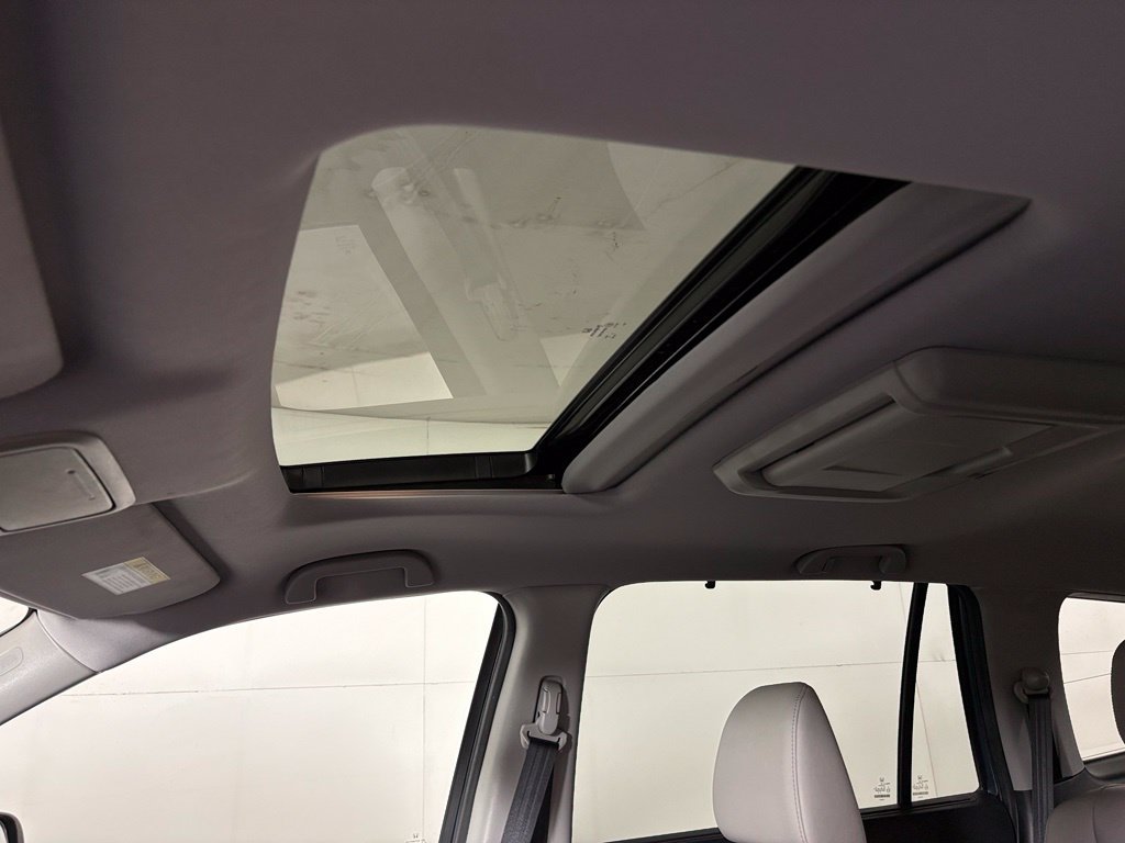 Used 2016 Honda Pilot EX-L image 18