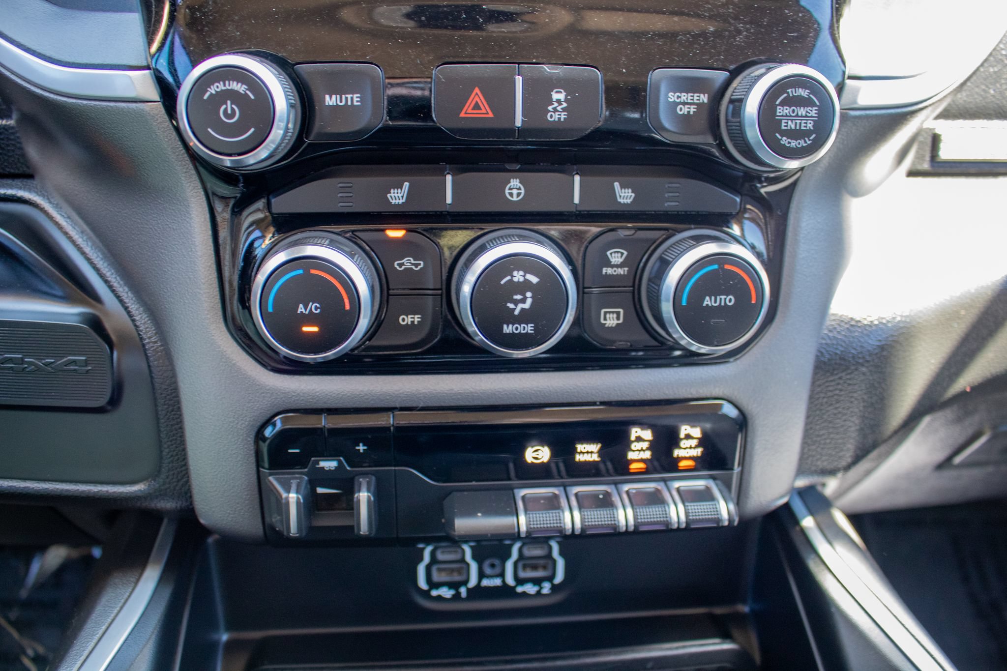 Used 2019 RAM 3500 Big Horn AWD/4WD image 21