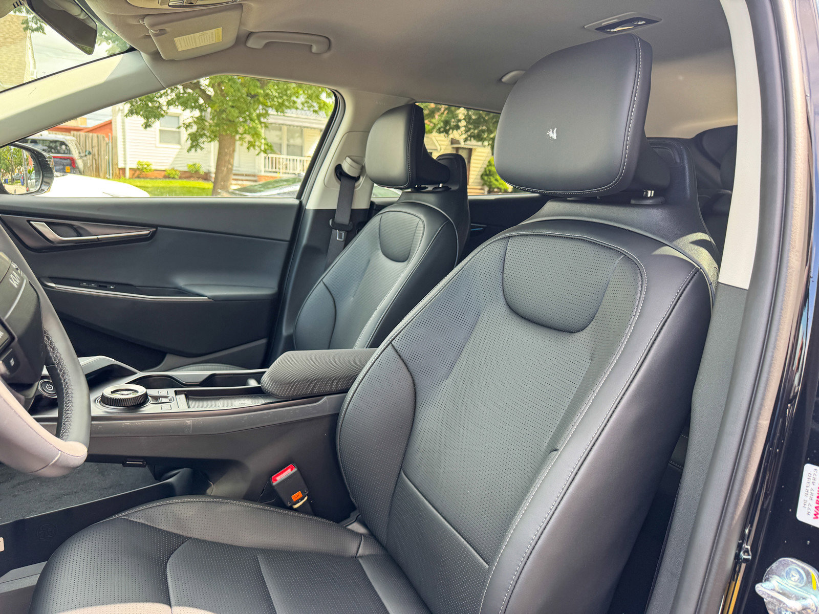 New 2025 Kia EV6 Wind image 16