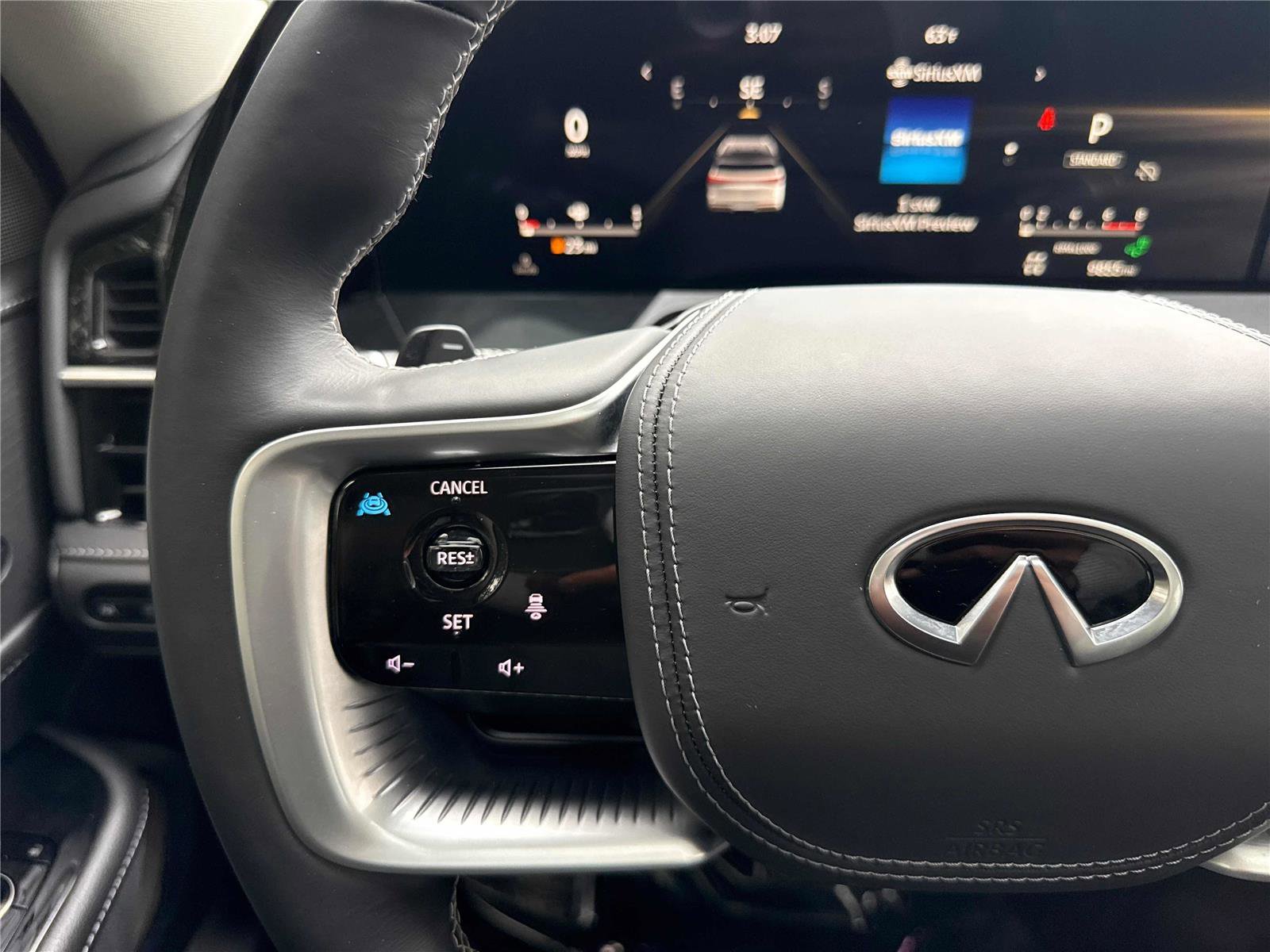 Certified 2025 INFINITI QX80 Sensory AWD/4WD image 18
