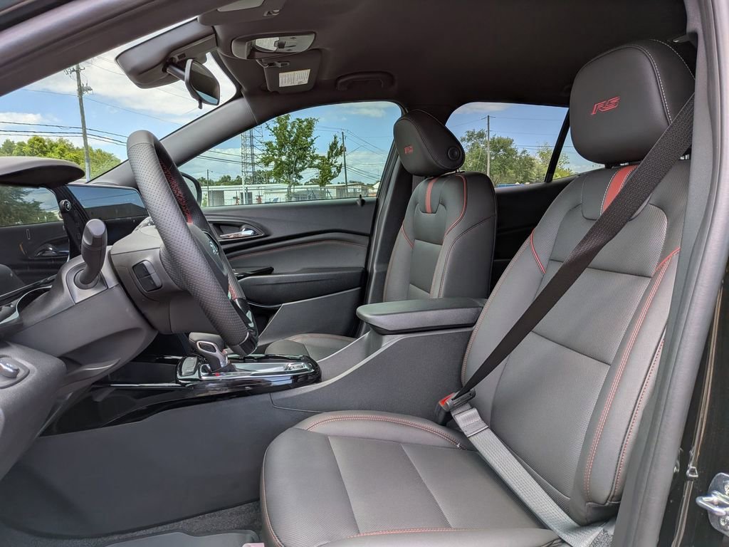 New 2026 Chevrolet Trax RS w/ Driver Confidence Package FWD image 13