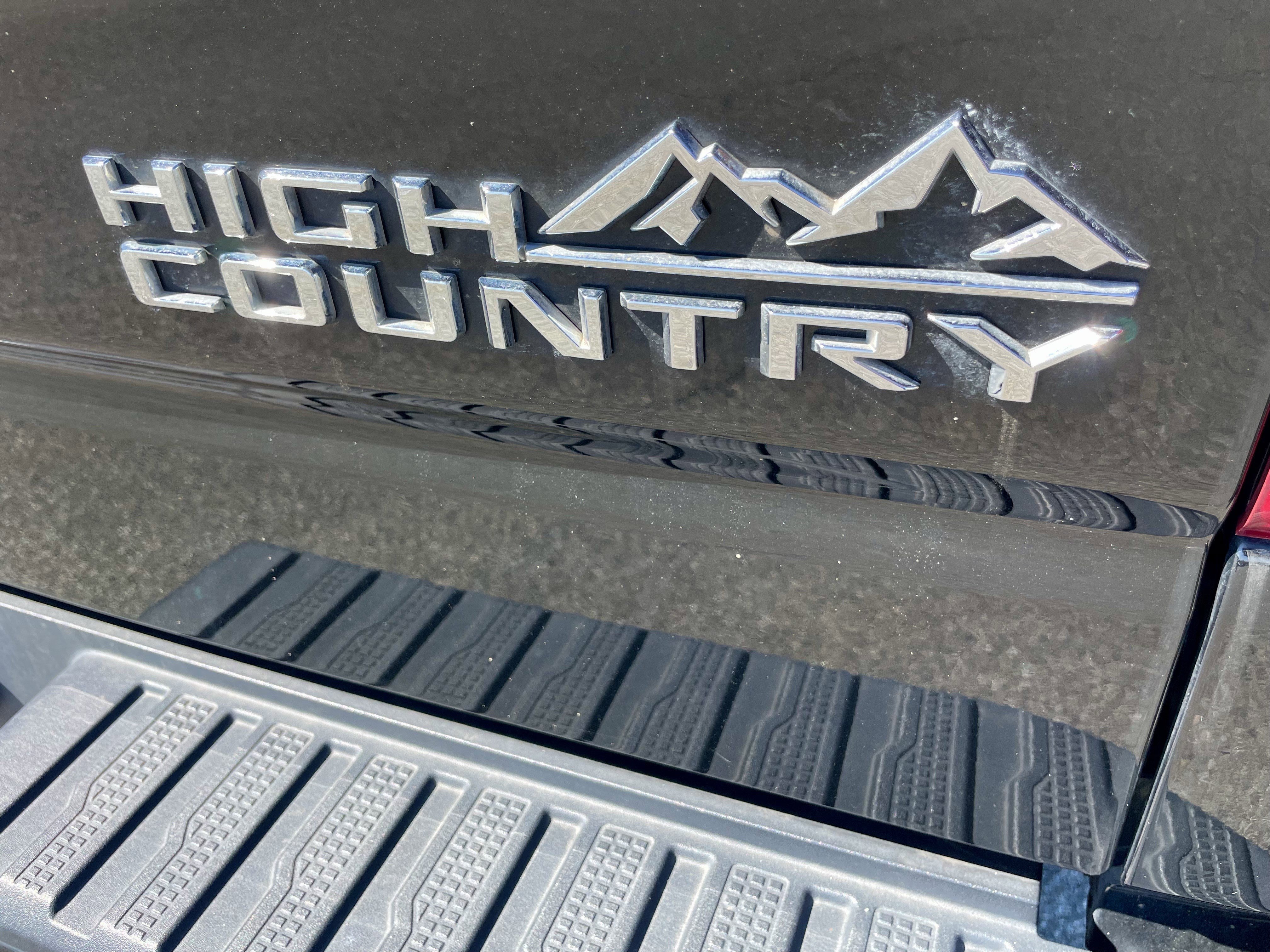 Used 2022 Chevrolet Silverado 1500 High Country w/ High Country Premium Package image 33