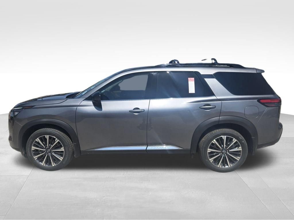 New 2026 Nissan Pathfinder SV FWD image 2