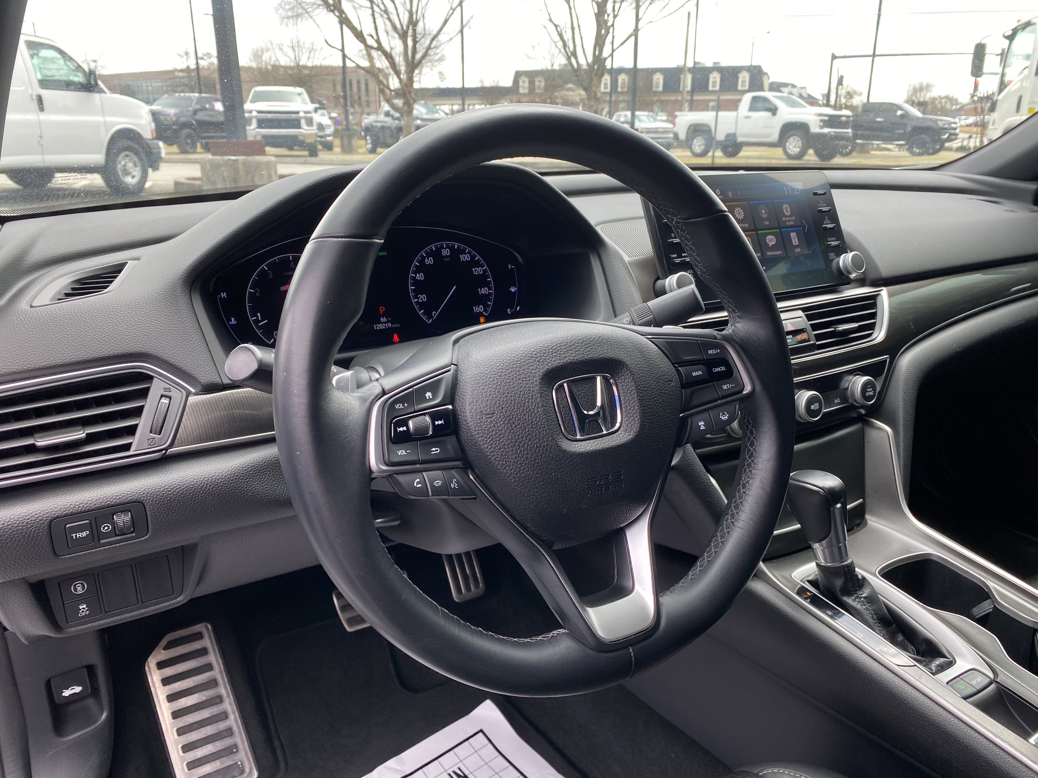 Used 2018 Honda Accord Sport image 14
