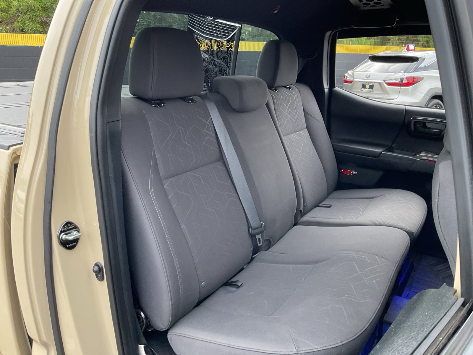 Used 2017 Toyota Tacoma TRD Sport w/ Tow Package RWD image 20