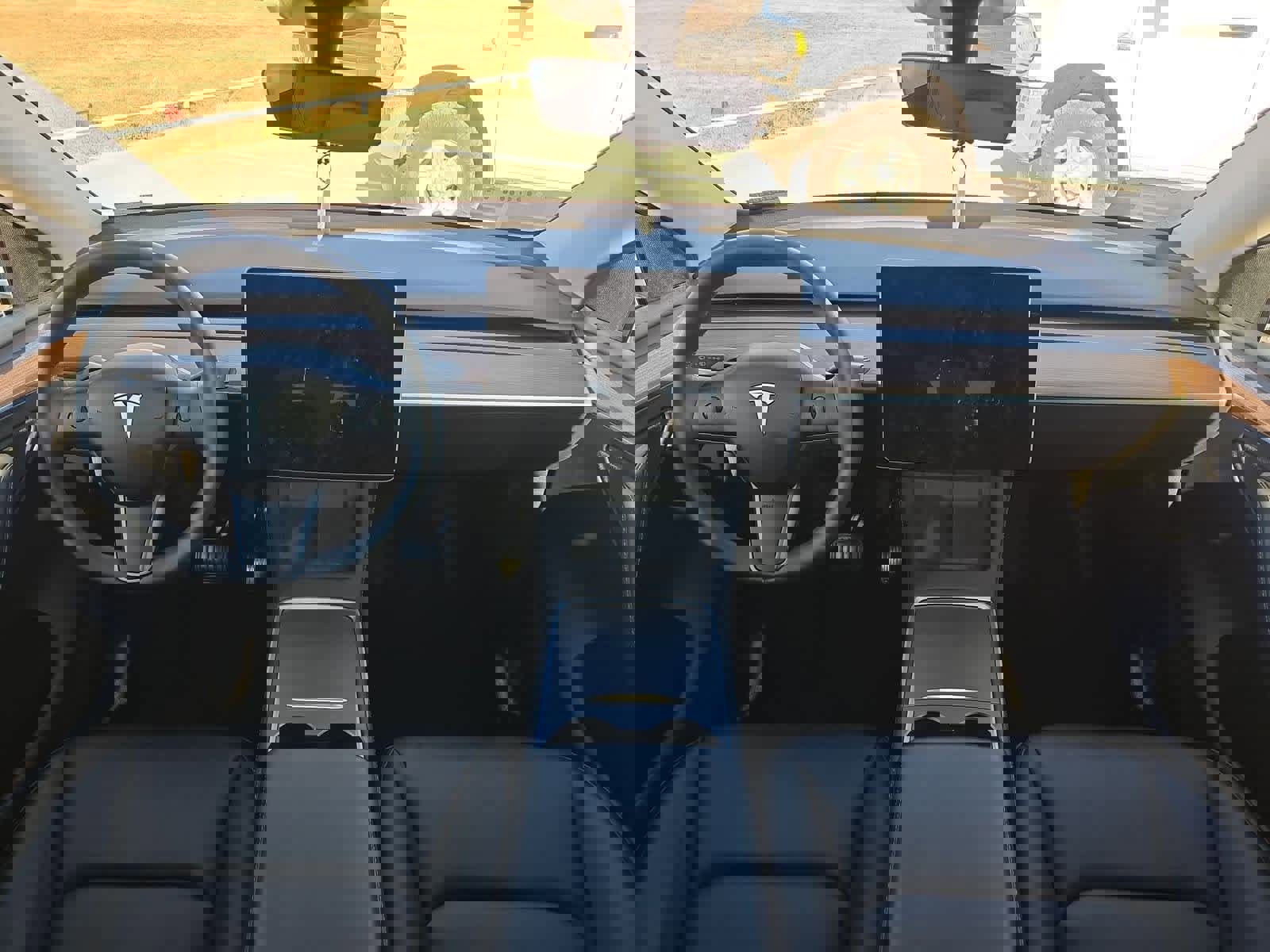 Used 2023 Tesla Model Y Long Range image 13