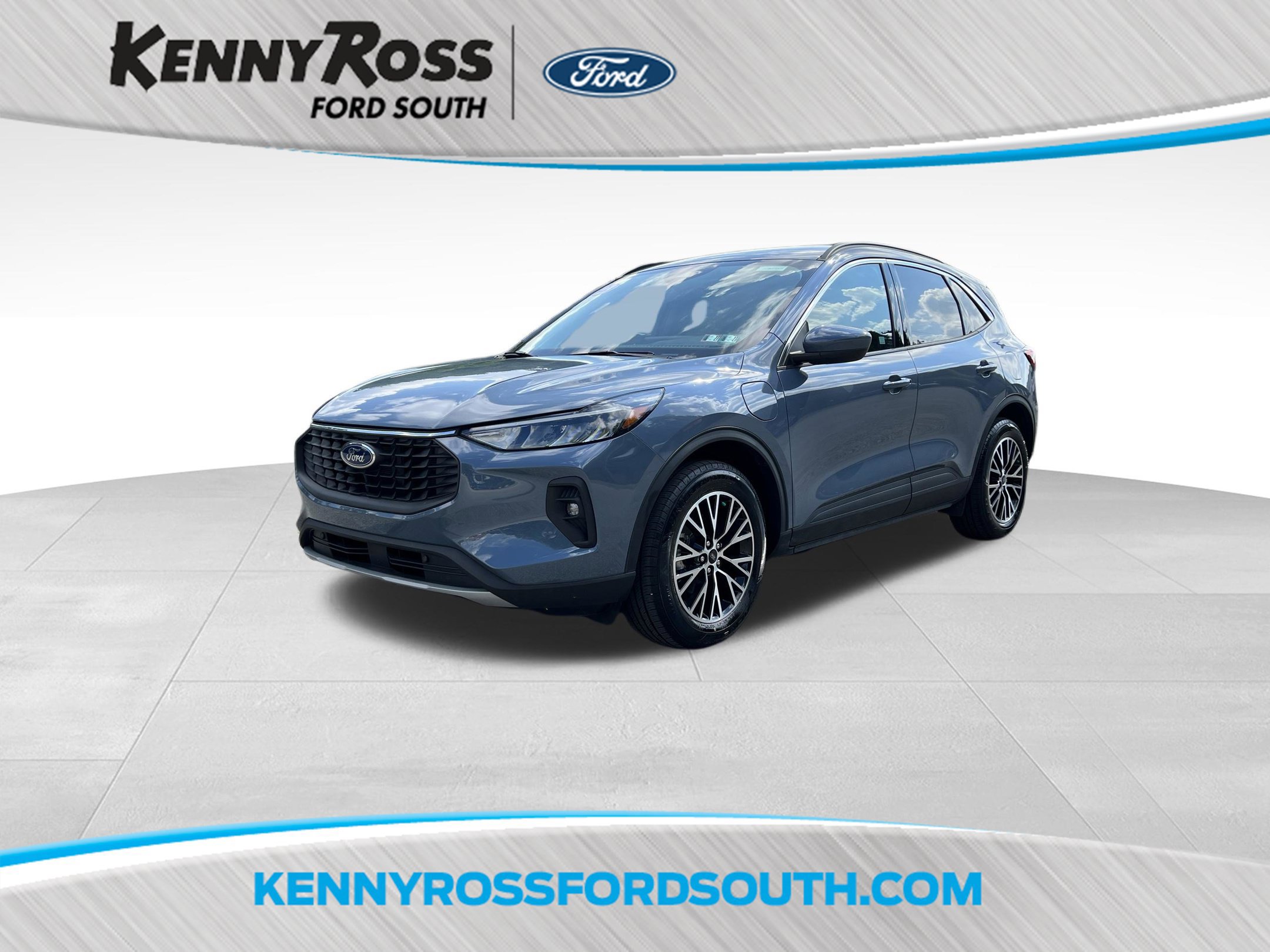 Used 2023 Ford Escape SE FWD 360° Tour
